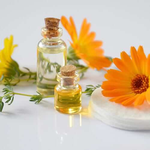  huile essentielle univers BIO pharmacie des Bruyères